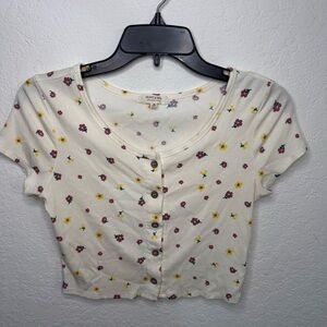 Floral Crop Button Up